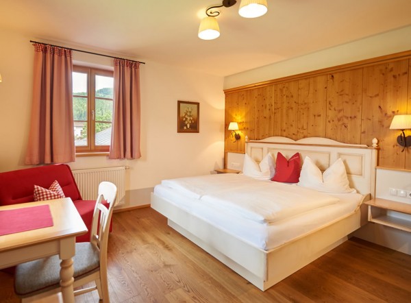 Großzügiges Schlafzimmer in den Appartements