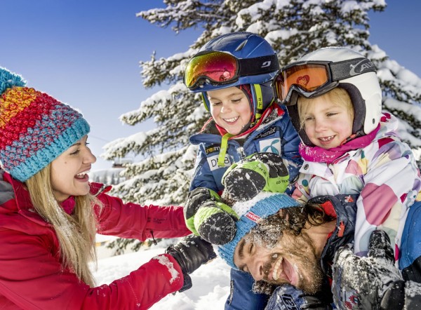 Winterurlaub mit der Familie © Flachau Tourismus