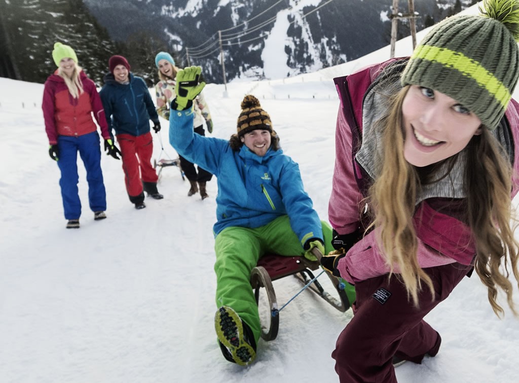 Spaziergang mit anschließender Rodelbahn © Flachau Tourismus